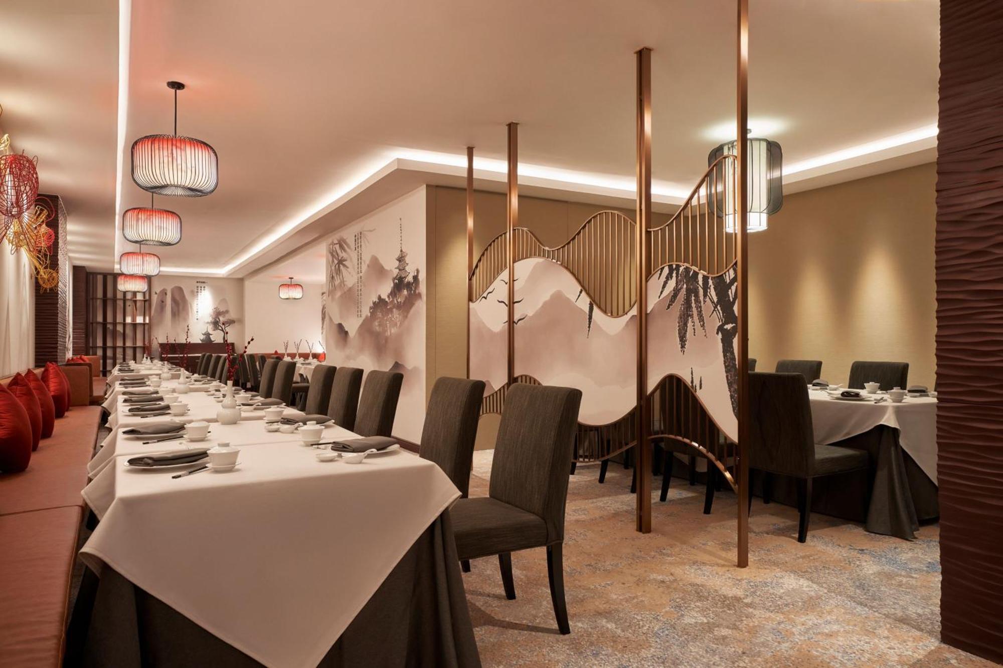 Sheraton Saigon Grand Opera Hotel Хошимин Экстерьер фото
