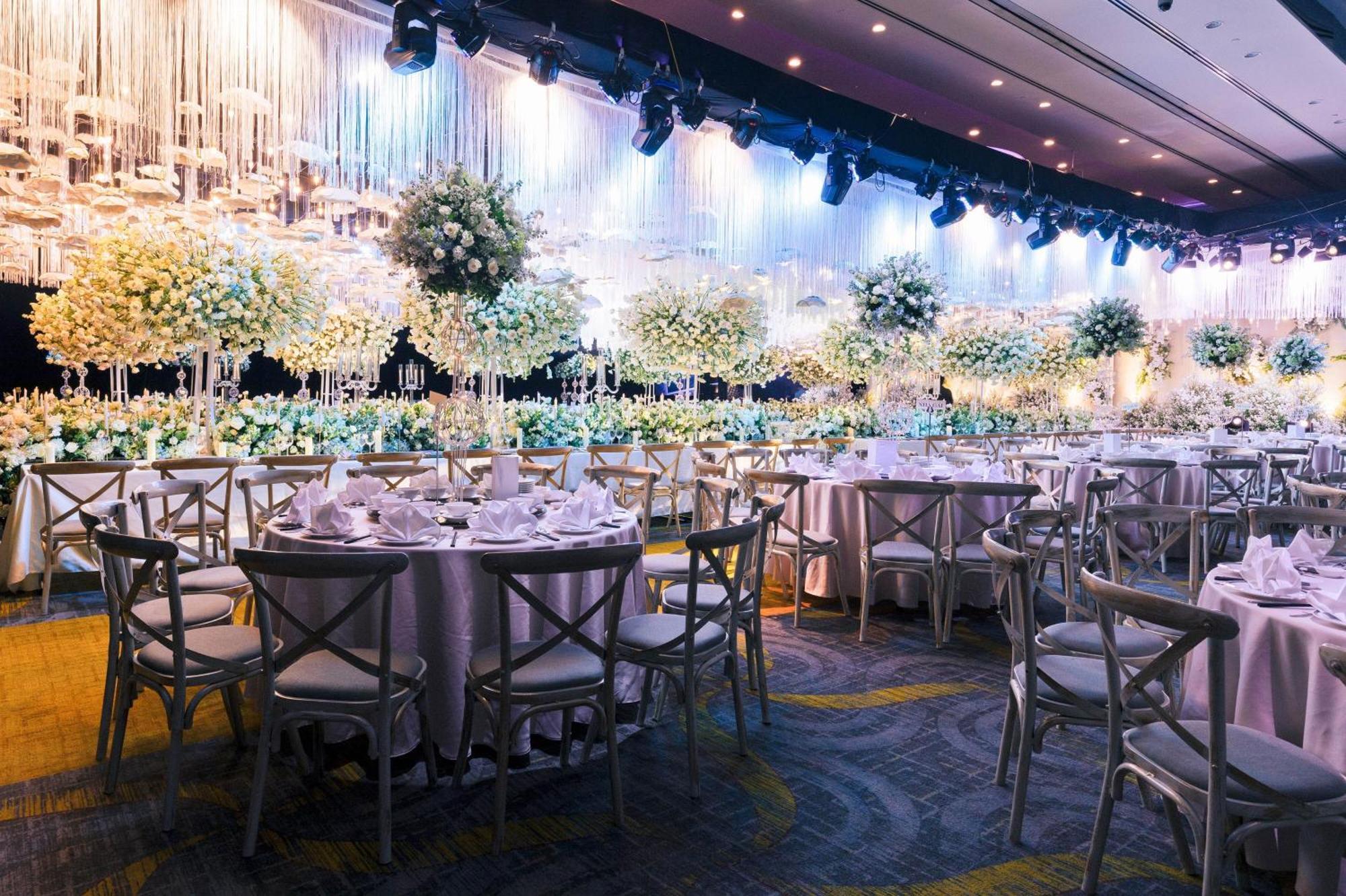 Sheraton Saigon Grand Opera Hotel Хошимин Экстерьер фото