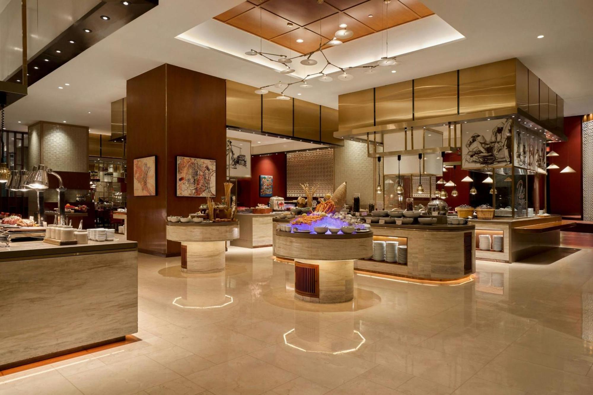 Sheraton Saigon Grand Opera Hotel Хошимин Экстерьер фото
